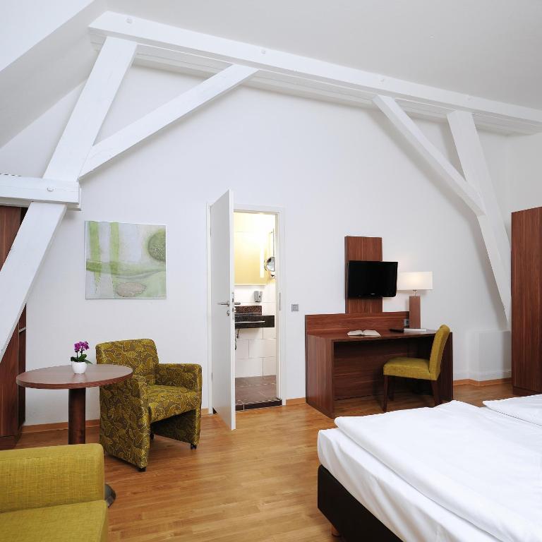 ホテル Bildungshaus St. Bernhard - Wohnen Und Tagen ラシュタット 部屋 写真